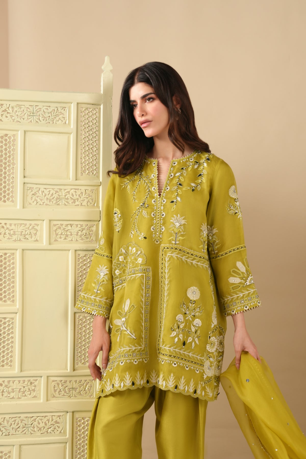 ALISHA, SKINNY SHALWAR & DUPATTA
