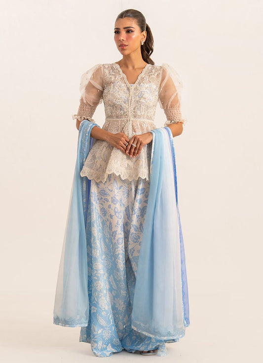 Luca Peplum | Farah Talib Aziz