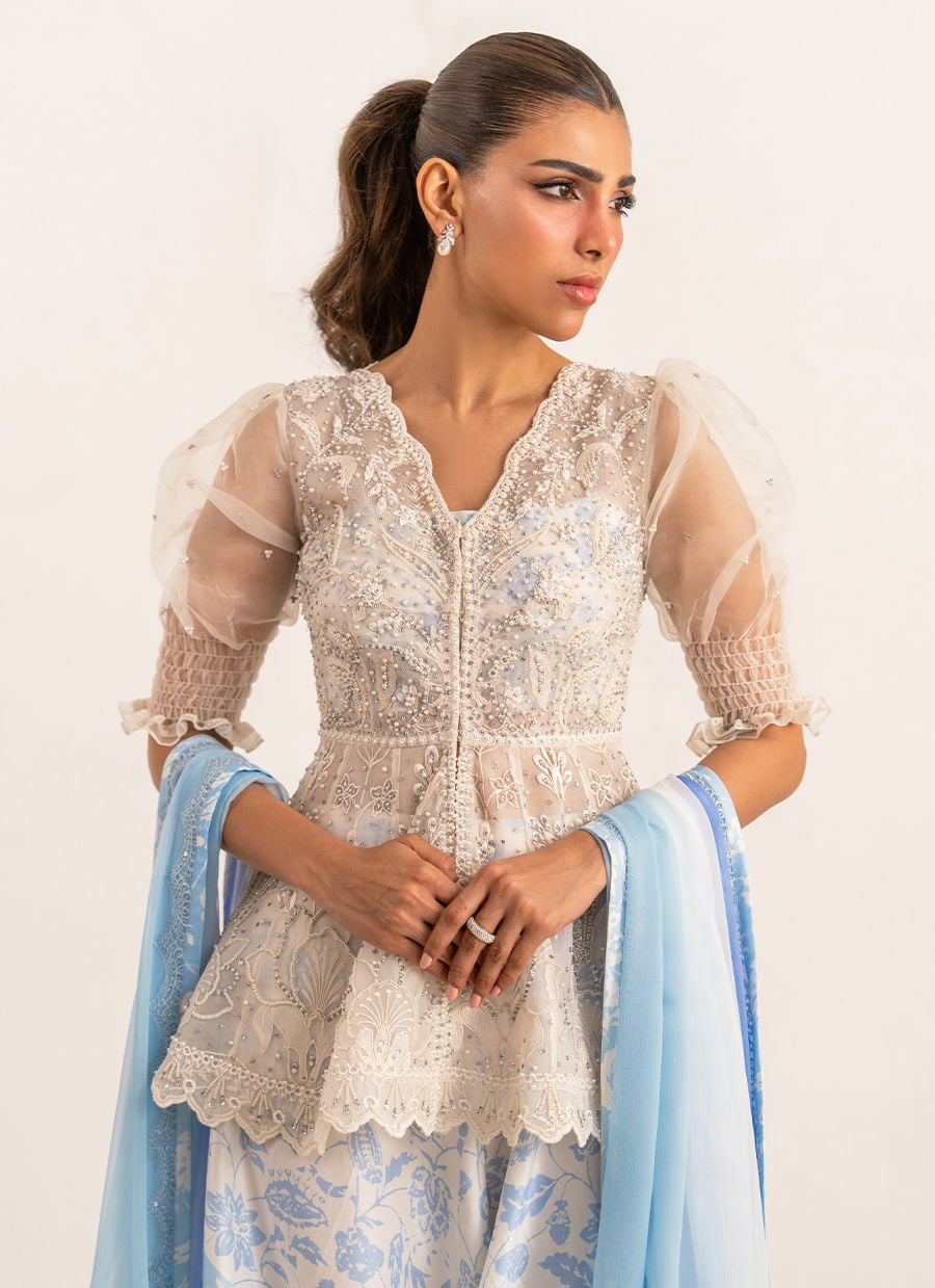 Luca Peplum | Farah Talib Aziz