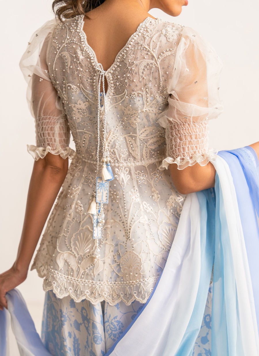 Luca Peplum | Farah Talib Aziz