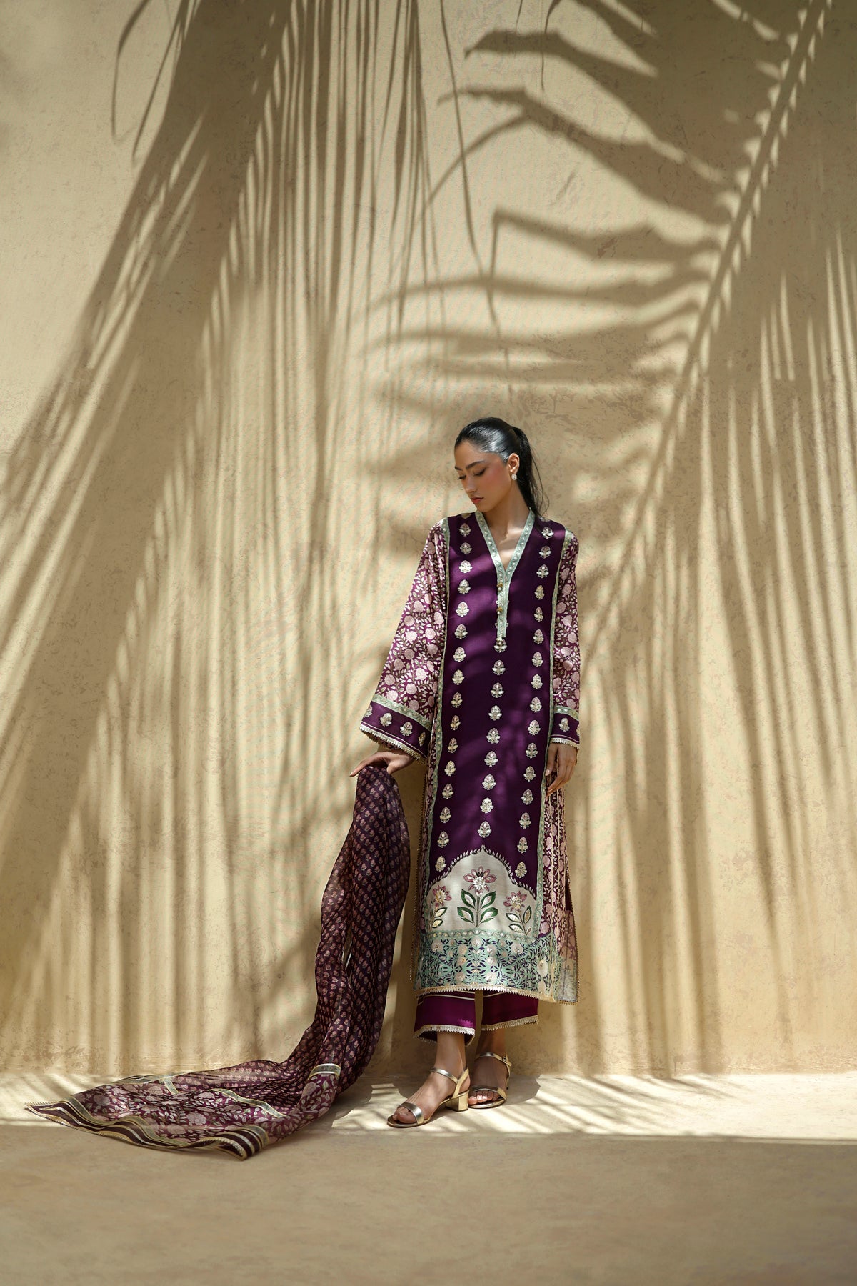 Sania Maskatiya - Naz (A)