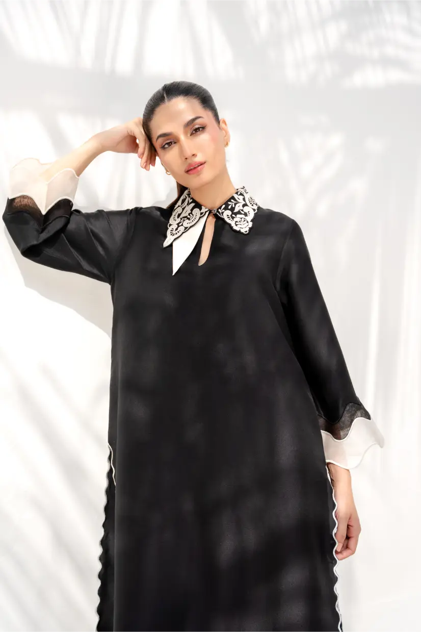 Sania Maskatiya - Rianna