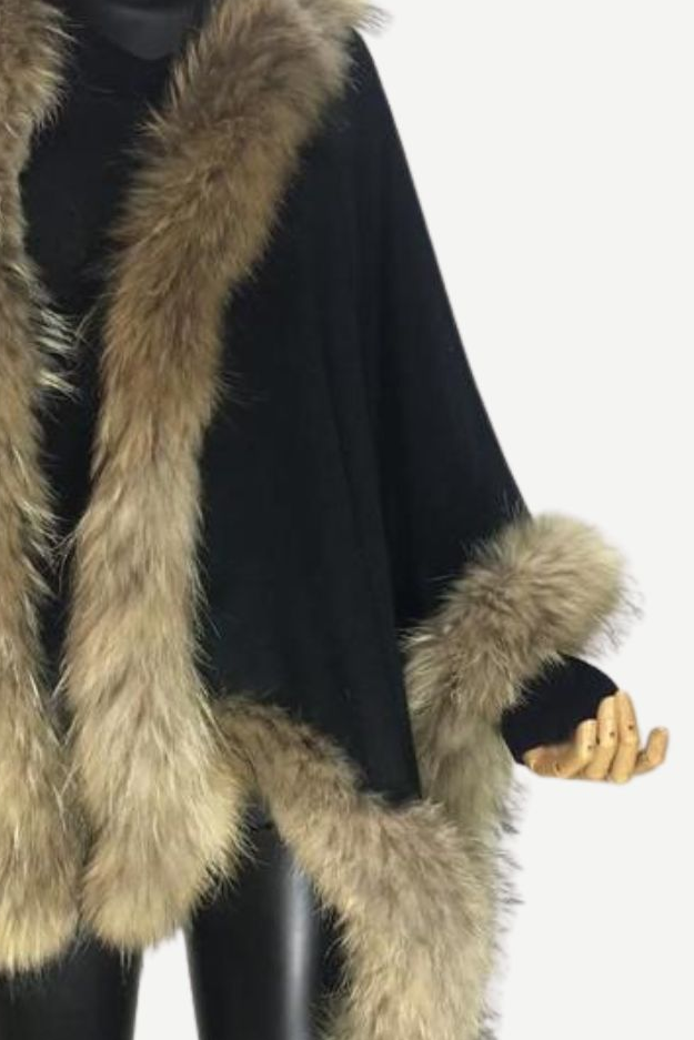HR- Black Faux Fur Shawl