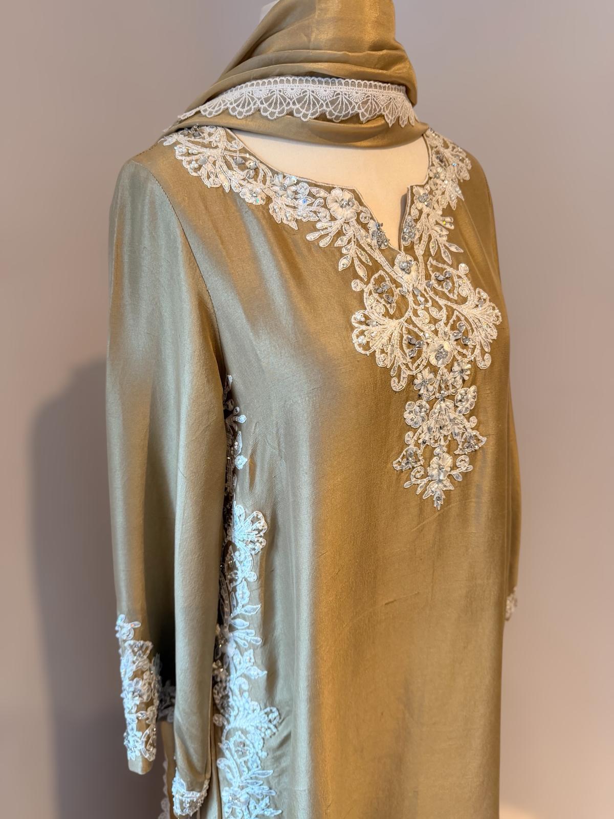 Hina rasim - Silk Kaftan