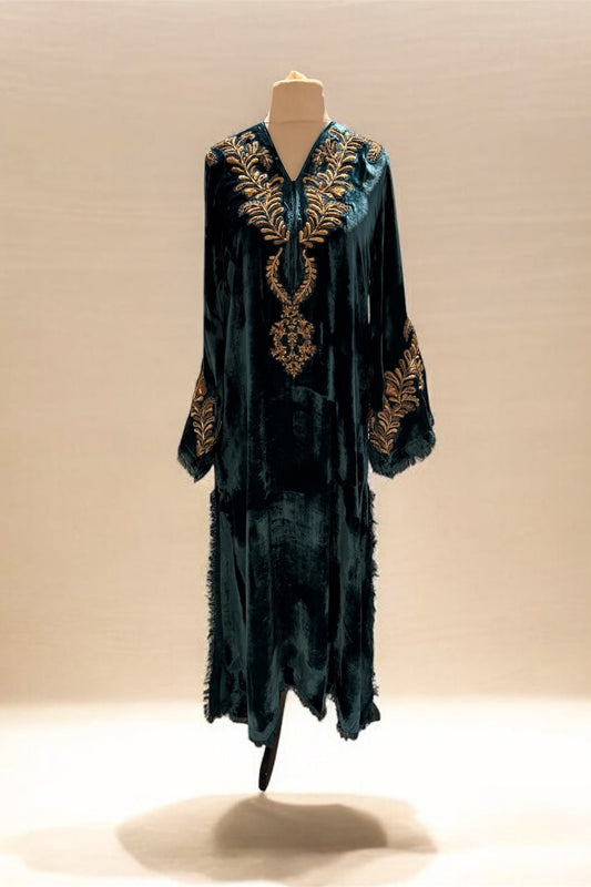 Emerald Green Velvet Ensemble (3-Piece) | Ayesha Somaya