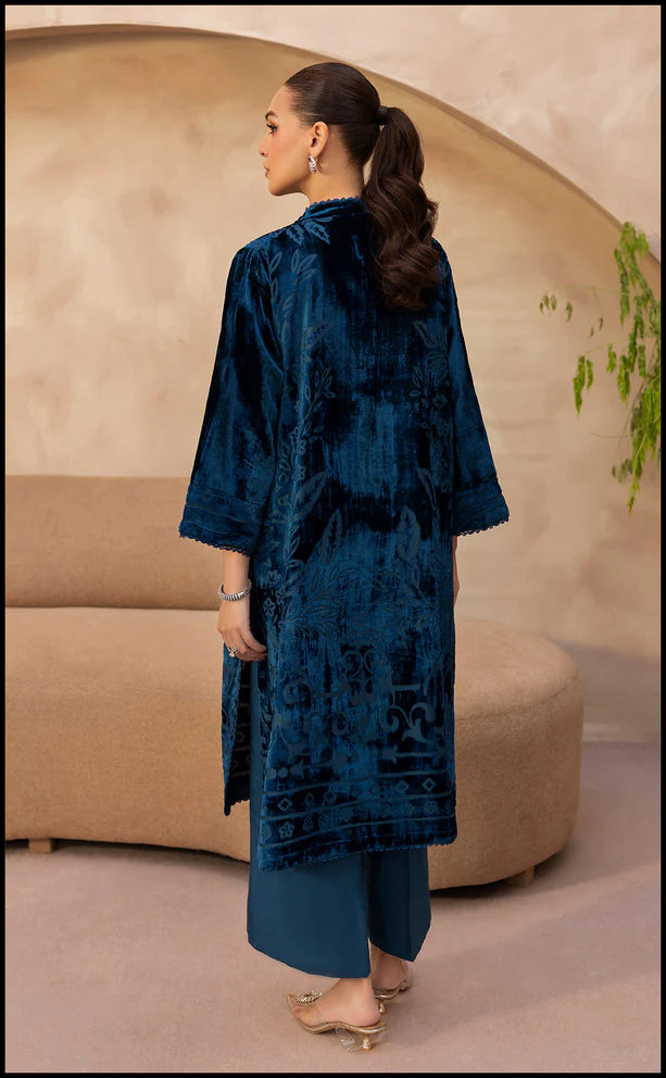 Sapphire Mist | Sumaira Aurangzeb