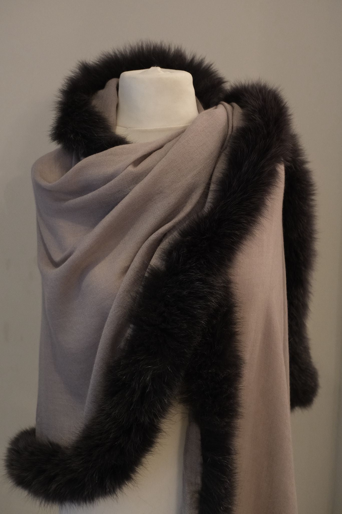 HR- Faux Fur Shawl