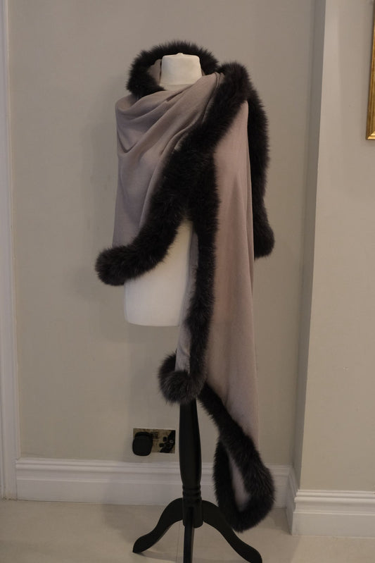 HR- Faux Fur Shawl