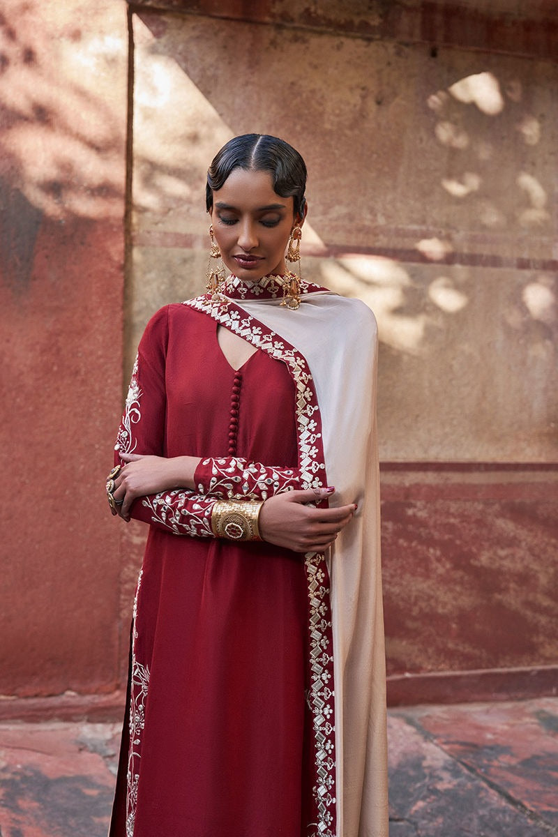 Rozina Munib  SL26-17