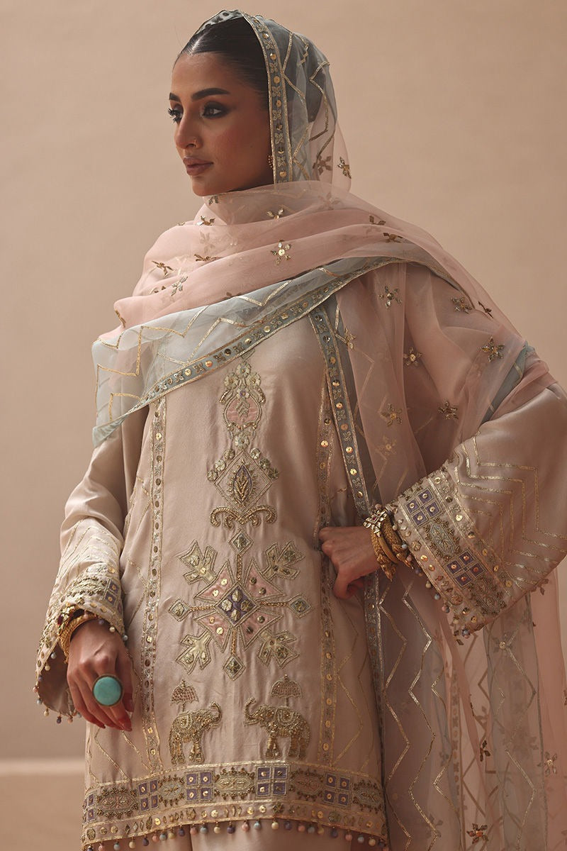 Rozina Munib  L25-HR