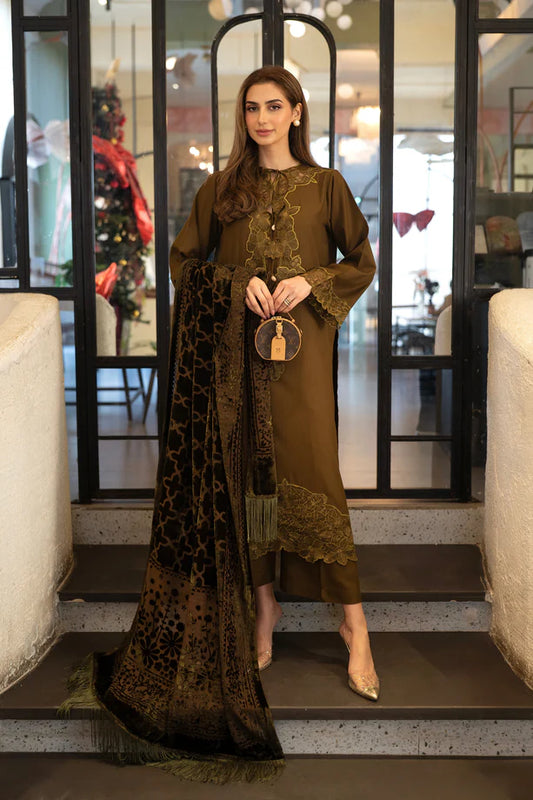 Olive Nocte | Sumaira Aurangzeb