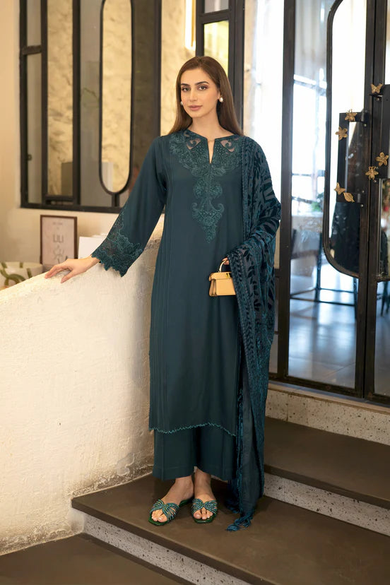 Ocean Eclipse | Sumaira Aurangzeb