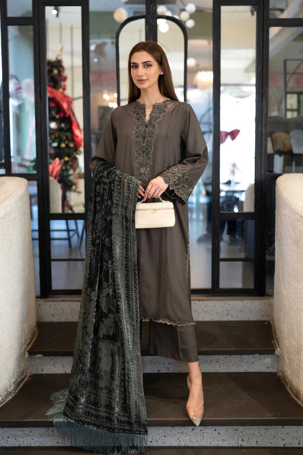 Stone Essence | Sumaira Aurangzeb