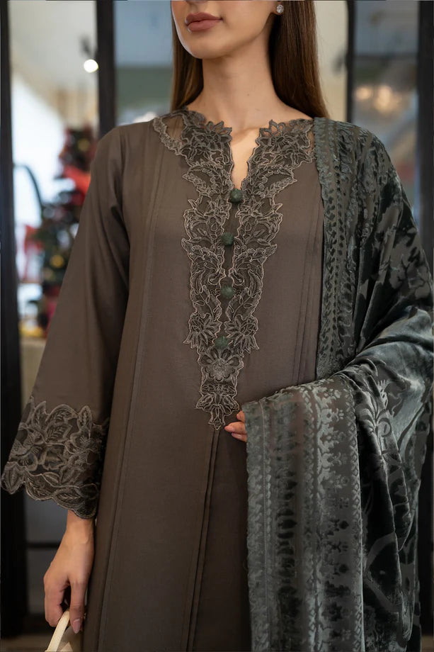 Stone Essence | Sumaira Aurangzeb